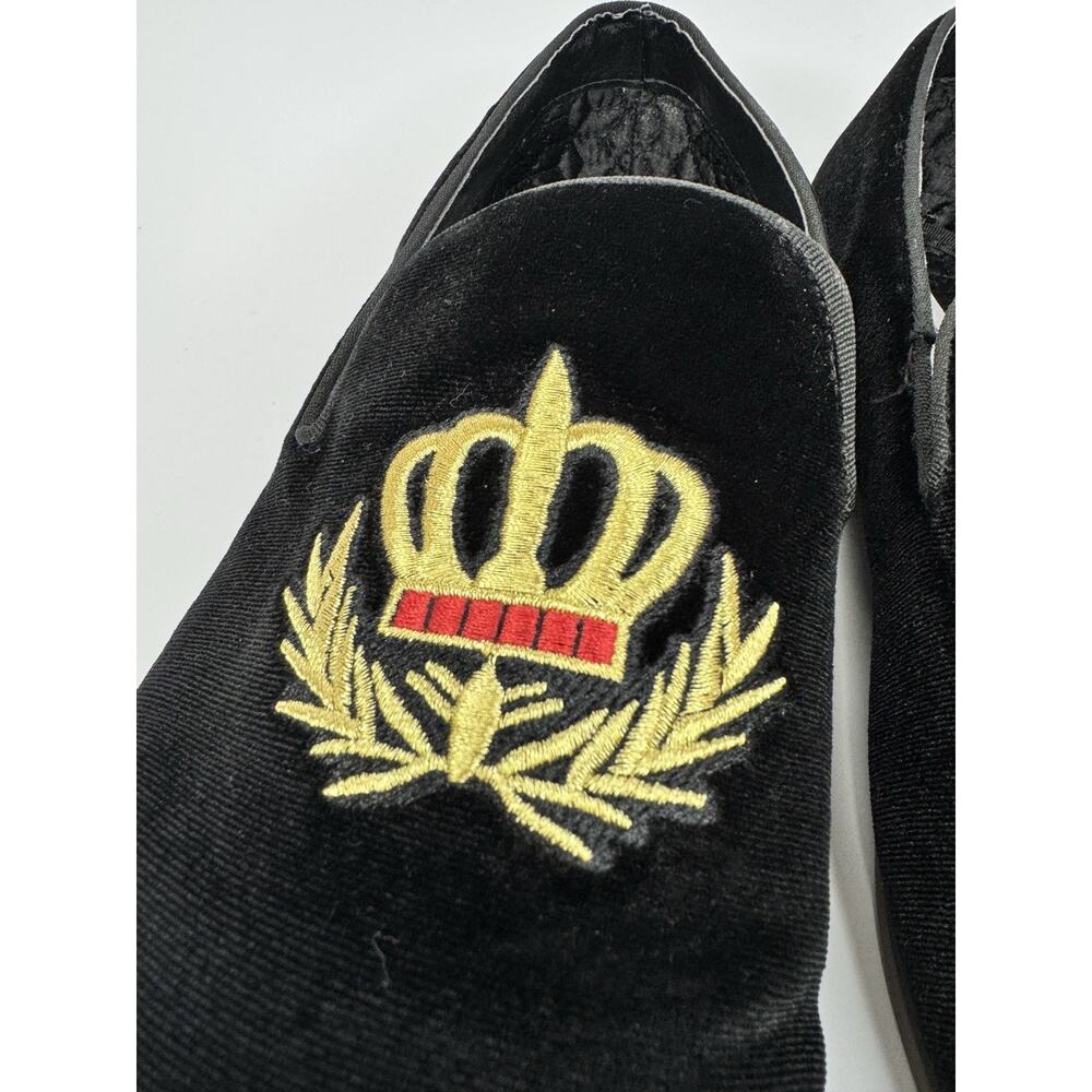 Steve Madden Men’s Leonardo Embroidered Crown Loafers Size 10 Black Velvet Shoes - Picture 2 of 13